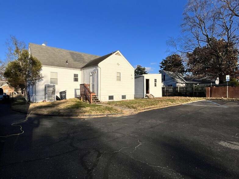 2505 Larry Ave, Fort Washington, MD à vendre - Photo de l’immeuble – Image 3 sur 3