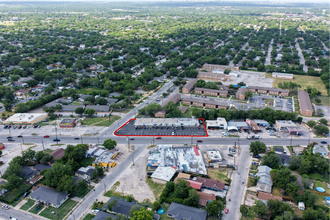 1307-1407 Castroville Rd, San Antonio, TX à louer Photo intérieure– Image 1 sur 5