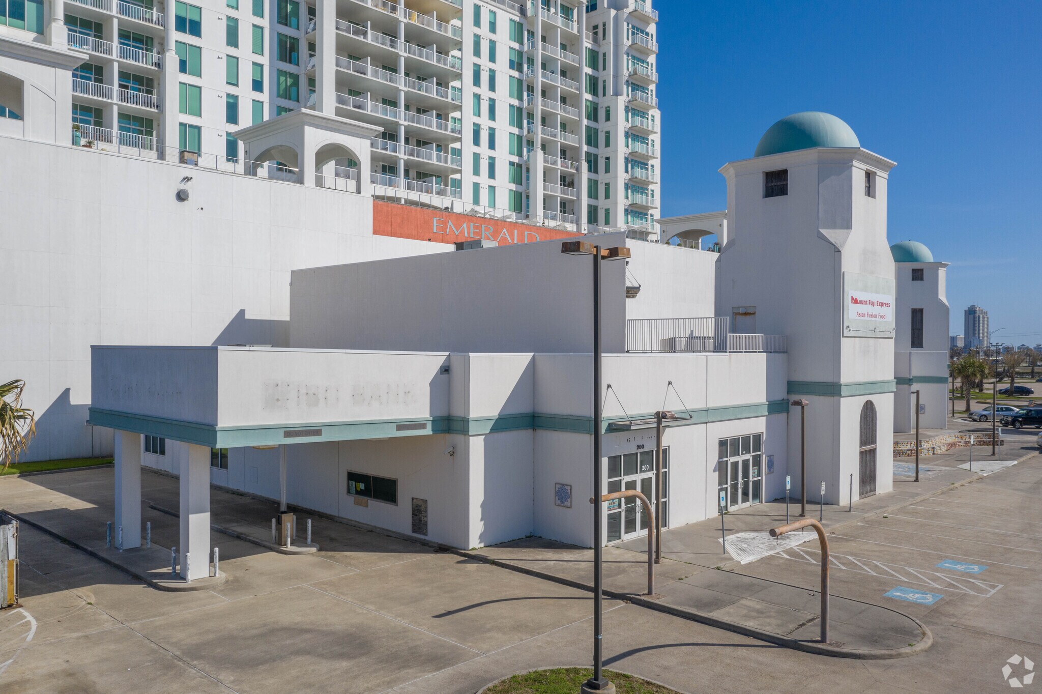 500 Seawall Blvd, Galveston, TX à louer Photo de l’immeuble– Image 1 sur 5