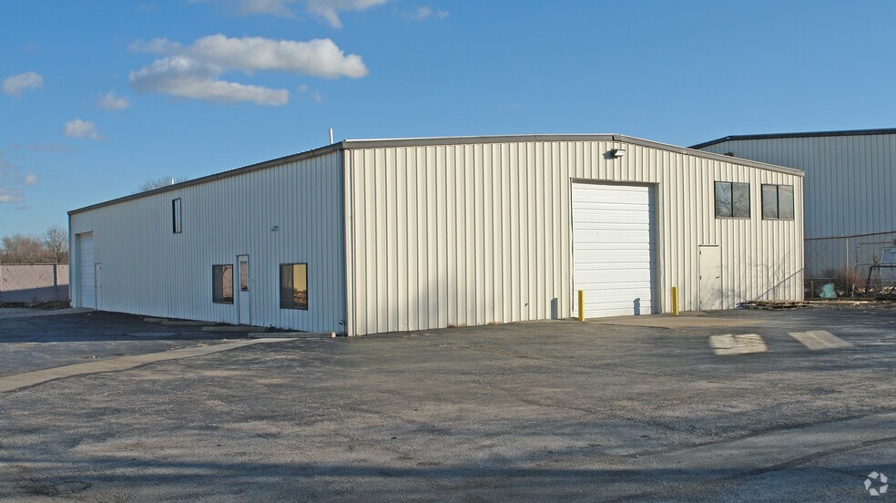 5140 Wagner Ford Rd, Dayton, OH à vendre - Photo de l’immeuble – Image 3 sur 3
