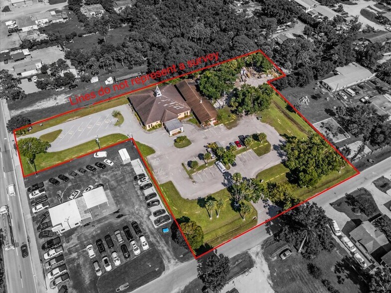 4630 Palm Beach Blvd, Fort Myers, FL à vendre - Photo de l’immeuble – Image 2 sur 41