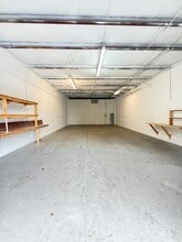 1447 Rail Head Blvd, Naples, FL à louer Photo intérieure– Image 2 sur 4