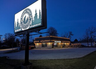 Plus de détails pour 58 King St E, Forest, ON - Local commercial à vendre