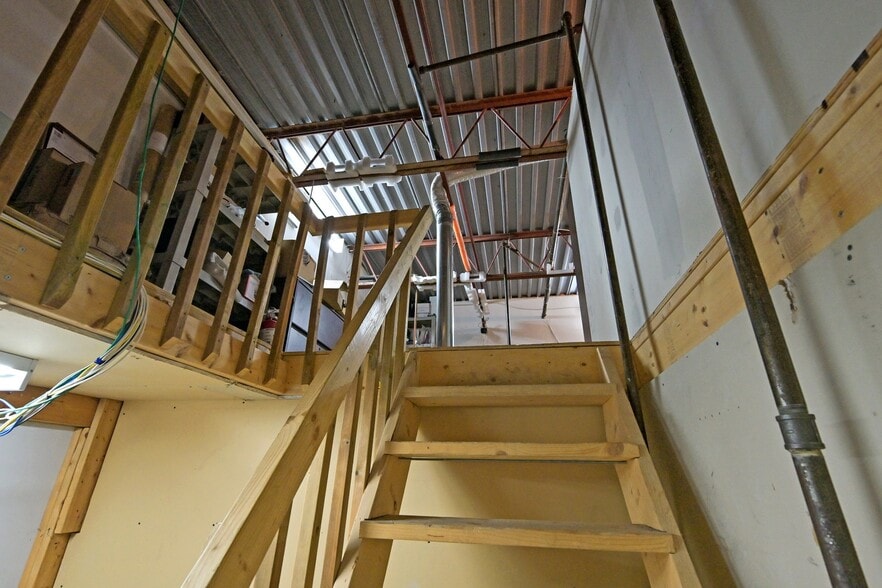 View Photo