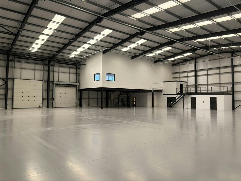 Ordnance Rd, Chorley à louer - Photo de l’immeuble – Image 3 sur 5