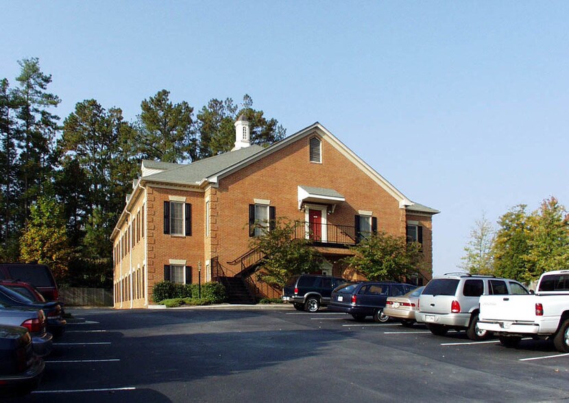 2301 Henry Clower Blvd, Snellville, GA à louer - Photo de l’immeuble – Image 3 sur 7