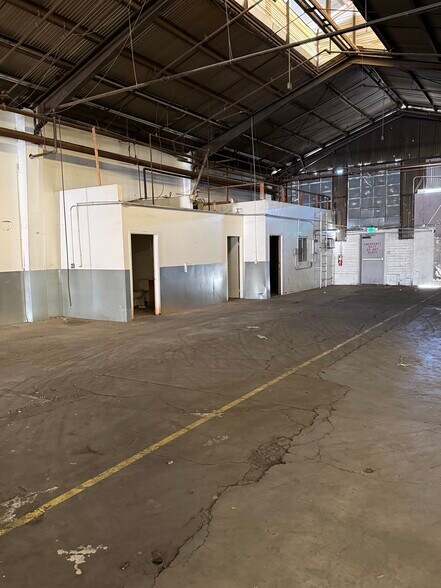 3016 Kansas Ave, Riverside, CA à louer - Photo de l’immeuble – Image 3 sur 3