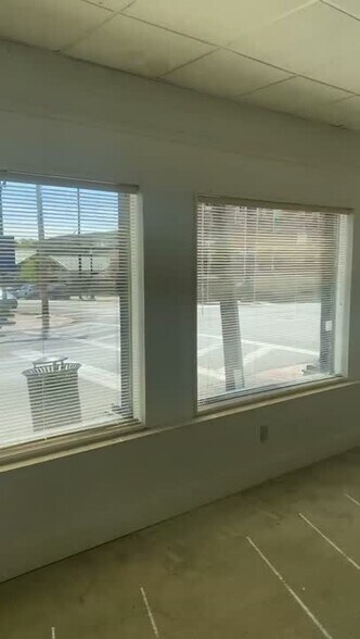 45 E Winter St, Delaware, OH à louer - Vidéo sur l’annonce professionnelle – Image 3 sur 10