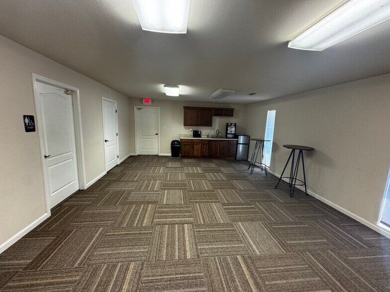 1545 E I-30, Rockwall, TX à louer - Photo intérieure – Image 3 sur 8