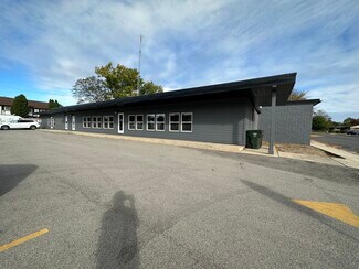 Plus de détails pour 2111 Lenck Ave, East Troy, WI - Local d'activités à louer
