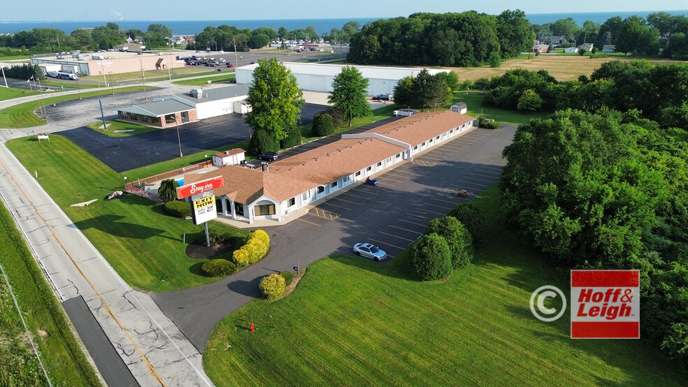 2149 E Gill Rd, Port Clinton, OH à vendre - Photo de l’immeuble – Image 2 sur 10