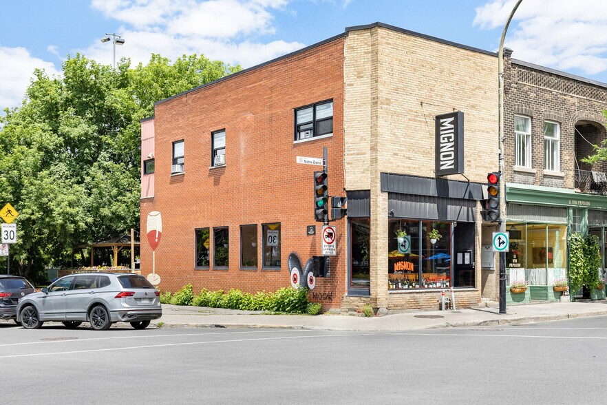 2523-2525 Rue Notre-Dame O, Montréal, QC à vendre - Photo de l’immeuble – Image 2 sur 31
