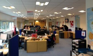 Plus de détails pour Langley Park Rd, Slough - Bureau à louer