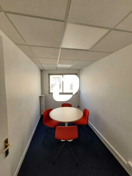 Bureau dans Paris à louer - Photo de l’immeuble – Image 3 sur 13