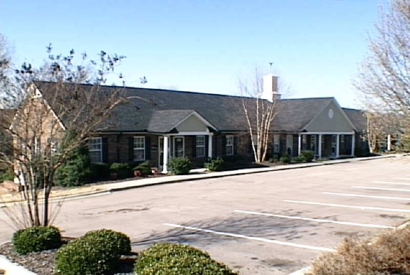 212 Le Phillip Ct, Concord, NC à louer - Photo de l’immeuble – Image 1 sur 4