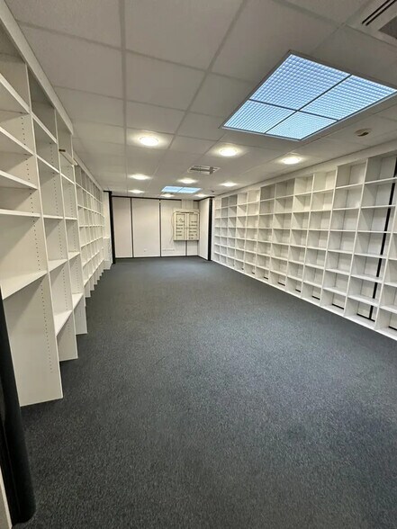 Bureau dans Angers à louer - Photo intérieure – Image 2 sur 7