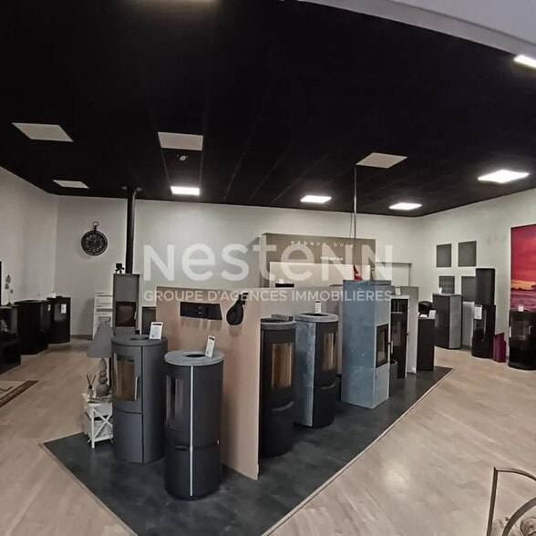 Local d’activités dans Plescop à louer - Photo intérieure – Image 2 sur 4