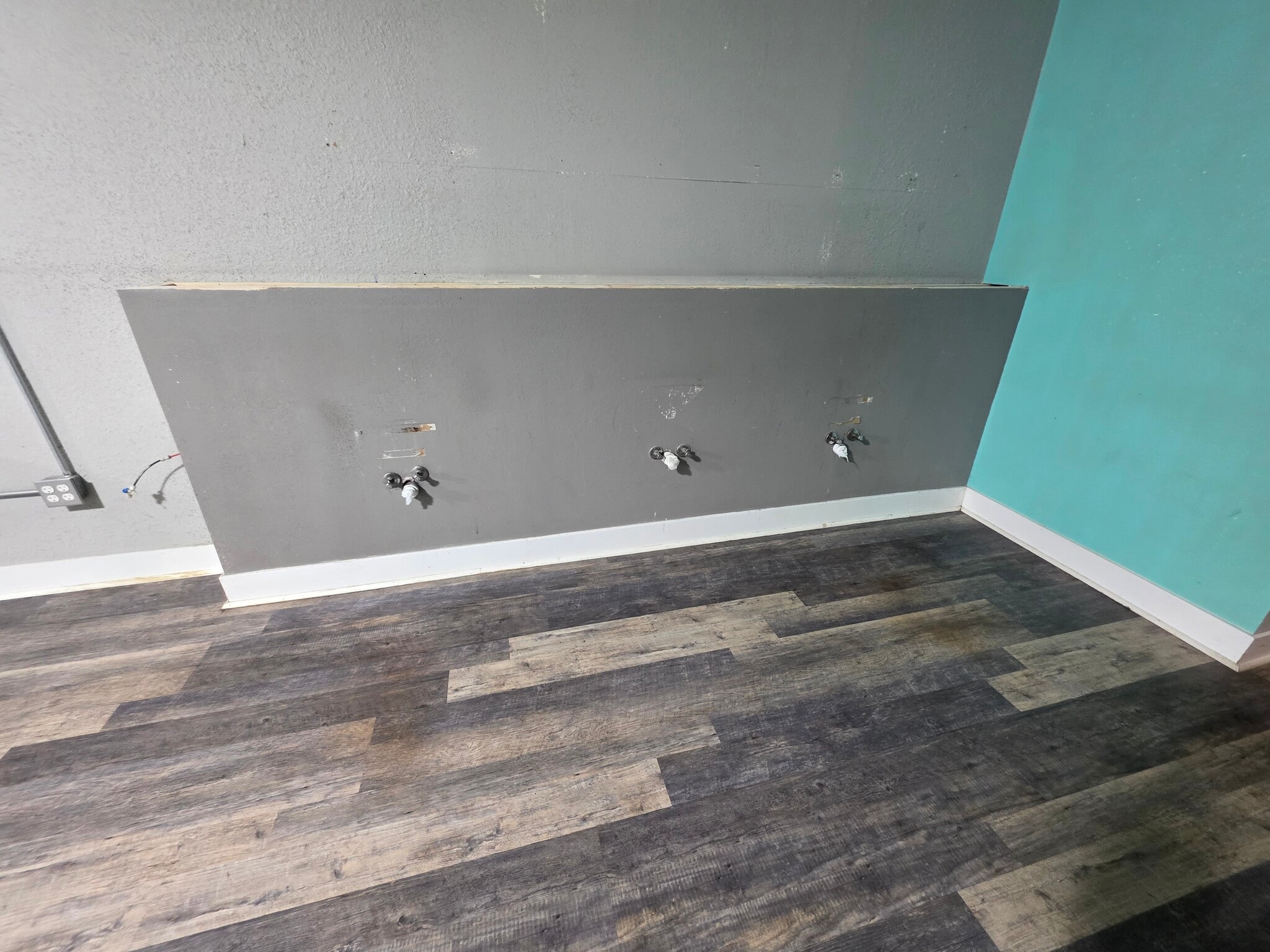 417-435 Ridge Rd, Munster, IN à louer Photo intérieure– Image 1 sur 6