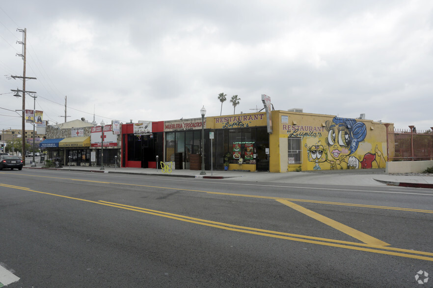 2220 E 1st St, Los Angeles, CA à vendre - Photo de l’immeuble – Image 3 sur 6