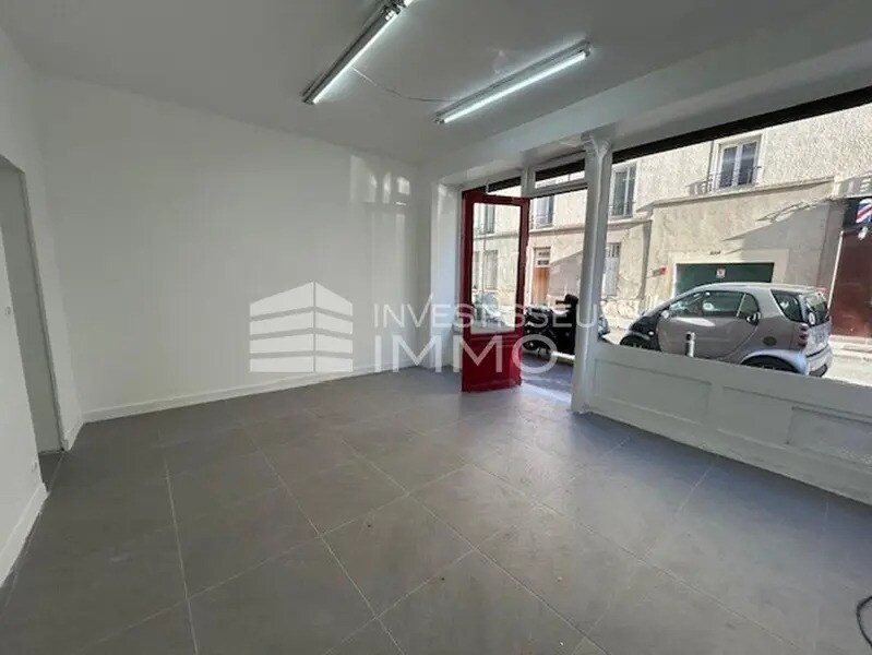 Local commercial dans Aubervilliers à vendre Photo intérieure– Image 1 sur 6