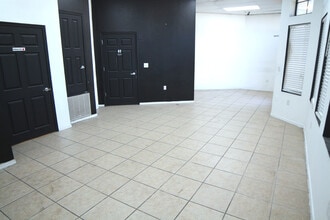 3010-3012 N Saint Marys St, San Antonio, TX à louer Photo intérieure– Image 1 sur 3