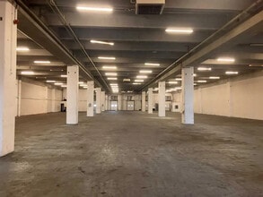 110 Bis Avenue Du Général Leclerc, Pantin à louer Photo intérieure– Image 2 sur 6