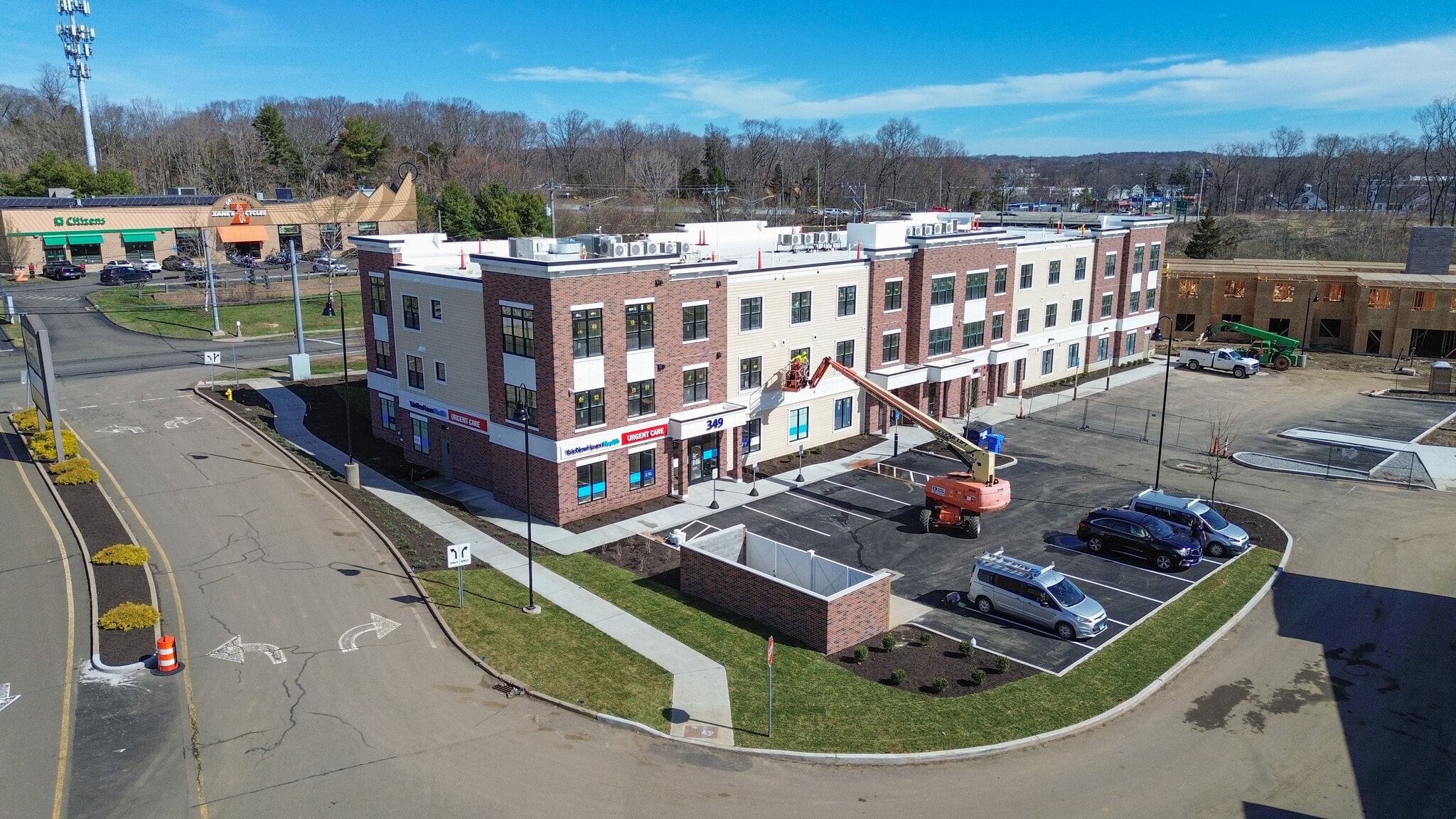 349 E Main St, Branford, CT à louer Photo intérieure– Image 1 sur 11