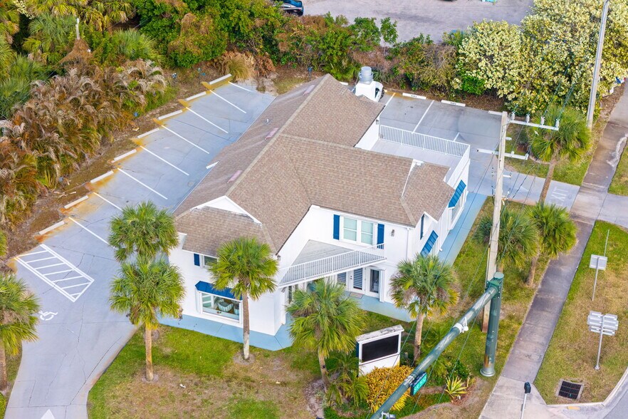 9300 N A1A, Vero Beach, FL à vendre - Photo de l’immeuble – Image 3 sur 93