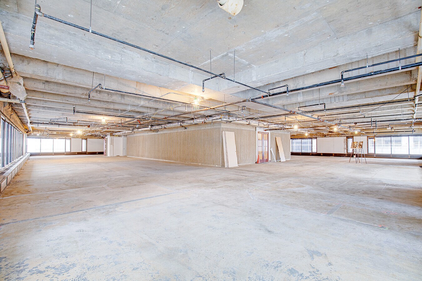 55 W Wacker Dr, Chicago, IL 60601 - Lot 1500 -  - Photo intérieure - Image 1 of 2
