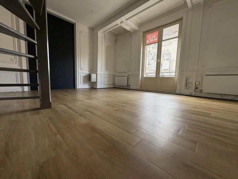 Rue De La République, Amiens à louer - Photo de l’immeuble – Image 3 sur 3