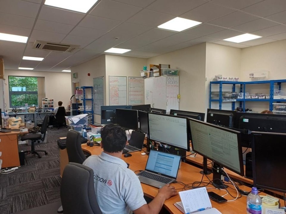 1-11 Kettering Pky, Kettering, NTH NN15 6XR - Lot 7 - - Photo intérieure - Image 1 of 2