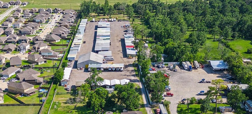 15242 Garrett Rd, Houston, TX à louer - Photo de l’immeuble – Image 2 sur 2