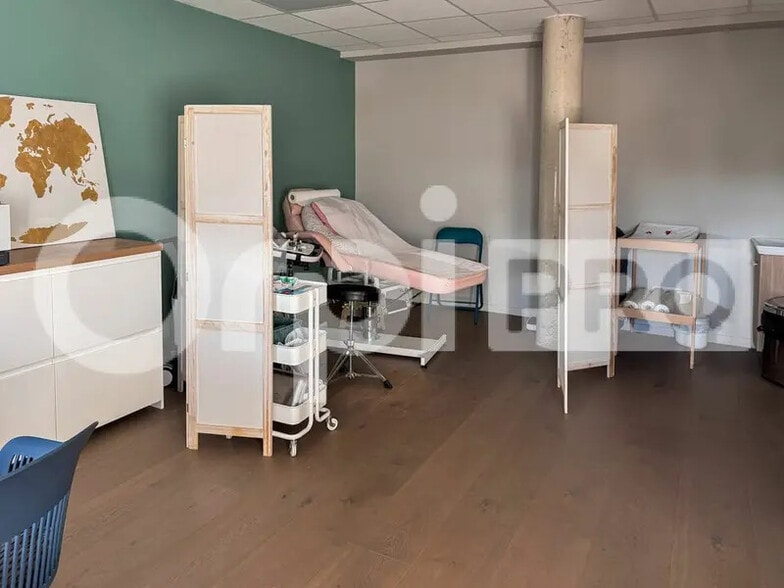 Bureau dans Ondres à vendre - Photo intérieure – Image 3 sur 5