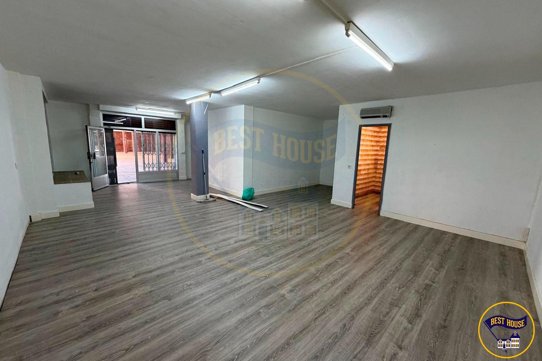 Immeuble residentiel dans Cuenca, Cuenca à vendre Photo de l’immeuble– Image 1 sur 3