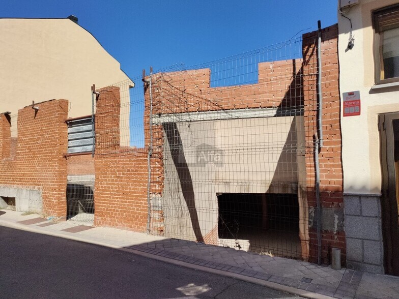 Terrain dans El Espinar, Segovia à vendre - Photo de l’immeuble – Image 1 sur 8