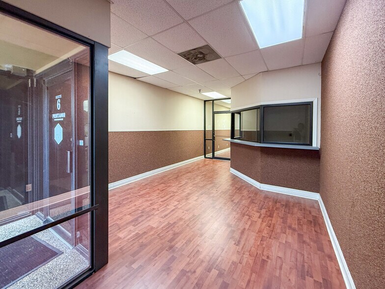 1601 Westpark Dr, Little Rock, AR à louer - Photo de l’immeuble – Image 2 sur 12