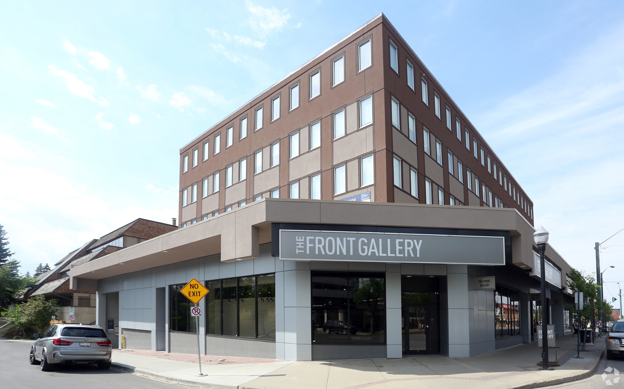 10412 124 St, Edmonton, AB à louer Photo principale– Image 1 sur 7