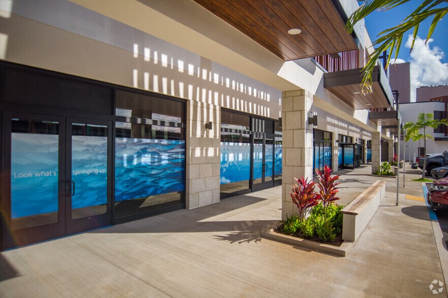 4204-4218 Waialae Ave, Honolulu, HI à louer - Photo de l’immeuble – Image 2 sur 7