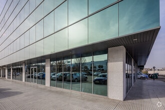 Avenida De Fuencarral, 24, Alcobendas, Madrid à louer Photo de l’immeuble– Image 2 sur 17