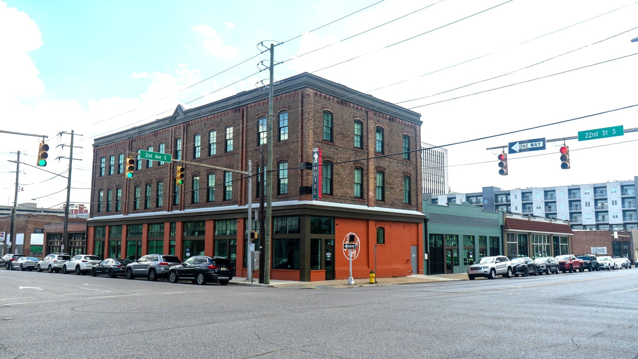 2nd Ave S & 22nd S st, Birmingham, AL à louer Photo principale– Image 1 sur 2