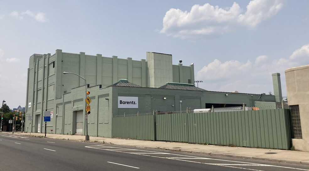 529-545 Raymond Blvd, Newark, NJ à louer - Photo de l’immeuble – Image 2 sur 6