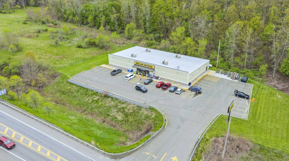 7146 State Route 434, Apalachin, NY à vendre - Photo de l’immeuble – Image 3 sur 9