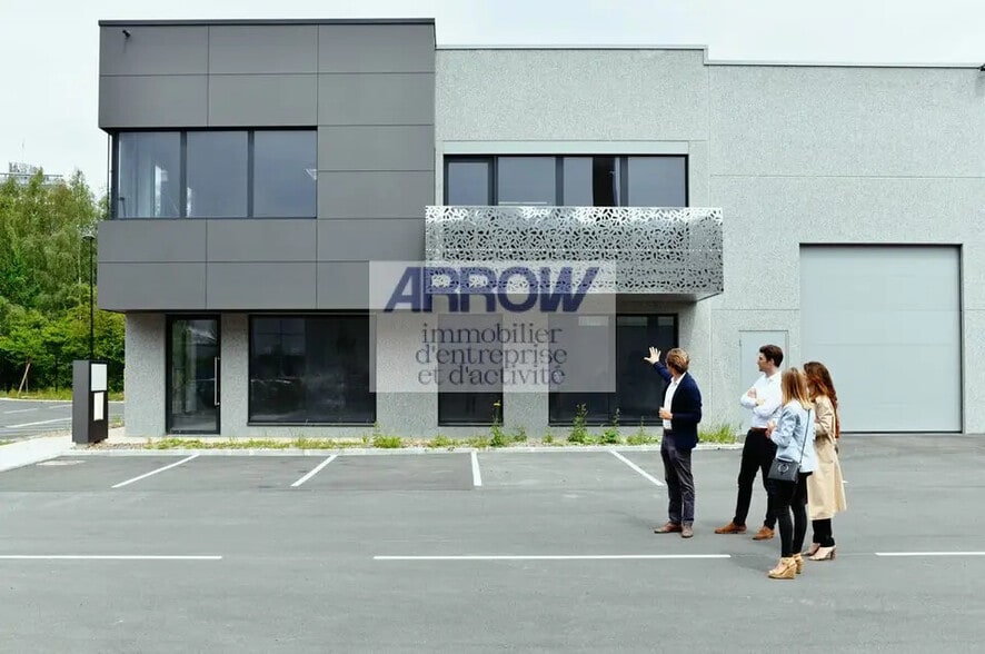 Local d'activités dans Saint-Aignan-Grandlieu à vendre - Photo de l’immeuble – Image 2 sur 2