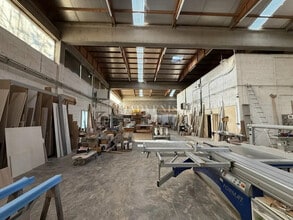 Local d’activités dans Chassieu à louer Photo intérieure– Image 2 sur 6