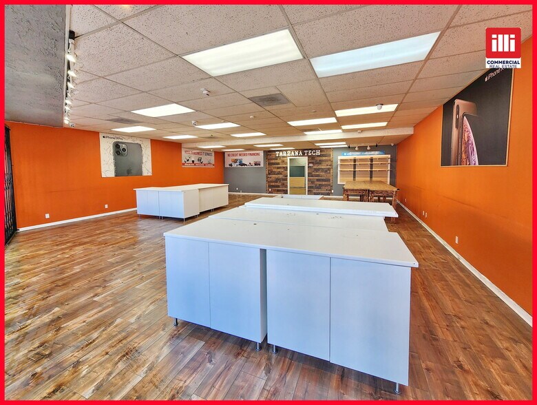 18543-18545 Ventura Blvd, Tarzana, CA à louer - Photo de l’immeuble – Image 3 sur 8