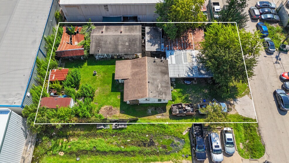 8710 Daffodil St, Houston, TX à vendre - Photo de l’immeuble – Image 2 sur 5