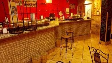 Local commercial dans Móstoles, Madrid à louer Photo intérieure– Image 1 sur 19