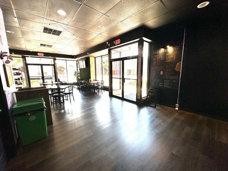 501-505 Market St, East Liverpool, OH à vendre - Photo de l’immeuble – Image 3 sur 20