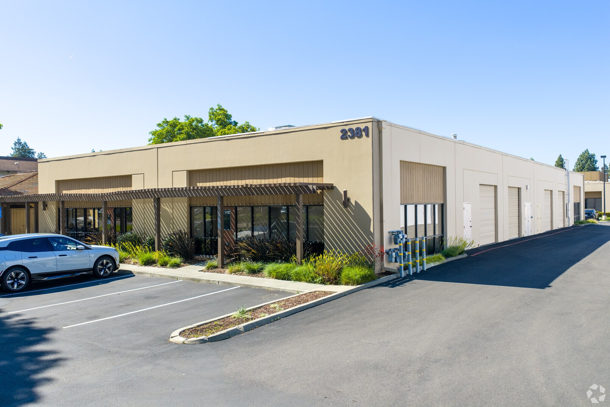 2381 Zanker Rd, San Jose, CA à louer Photo principale– Image 1 sur 5