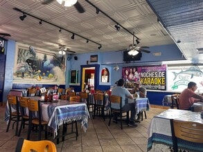 2313 IH 35, Austin, TX à louer Photo intérieure– Image 2 sur 13